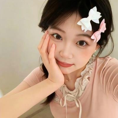 我现在只想一个人静静封面